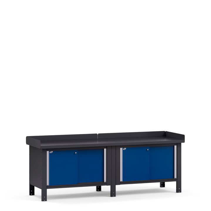 workbenches offered by Rousseau Metal